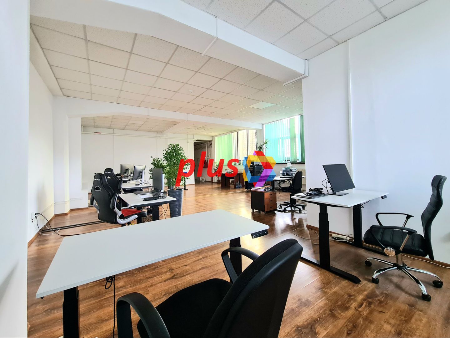 Spatiu birouri de închiriat Brasov - 110 mp # plus-imo.ro - Poză 3