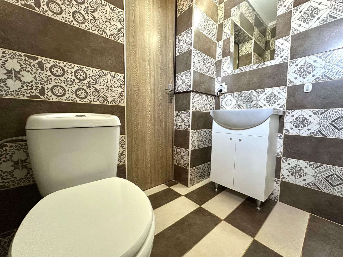 Casă de închiriat – Sânpetru, - Poză 8