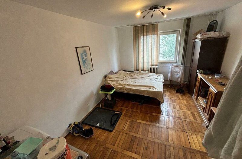 Garsoniera de vanzare  pe strada golescu 12 - Poză 2