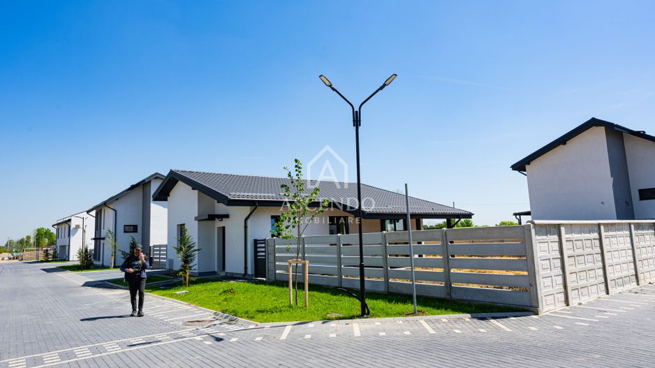 Case noi în Măgurele cu grădină proprie, parc privat și finisaje premium - Poză 12