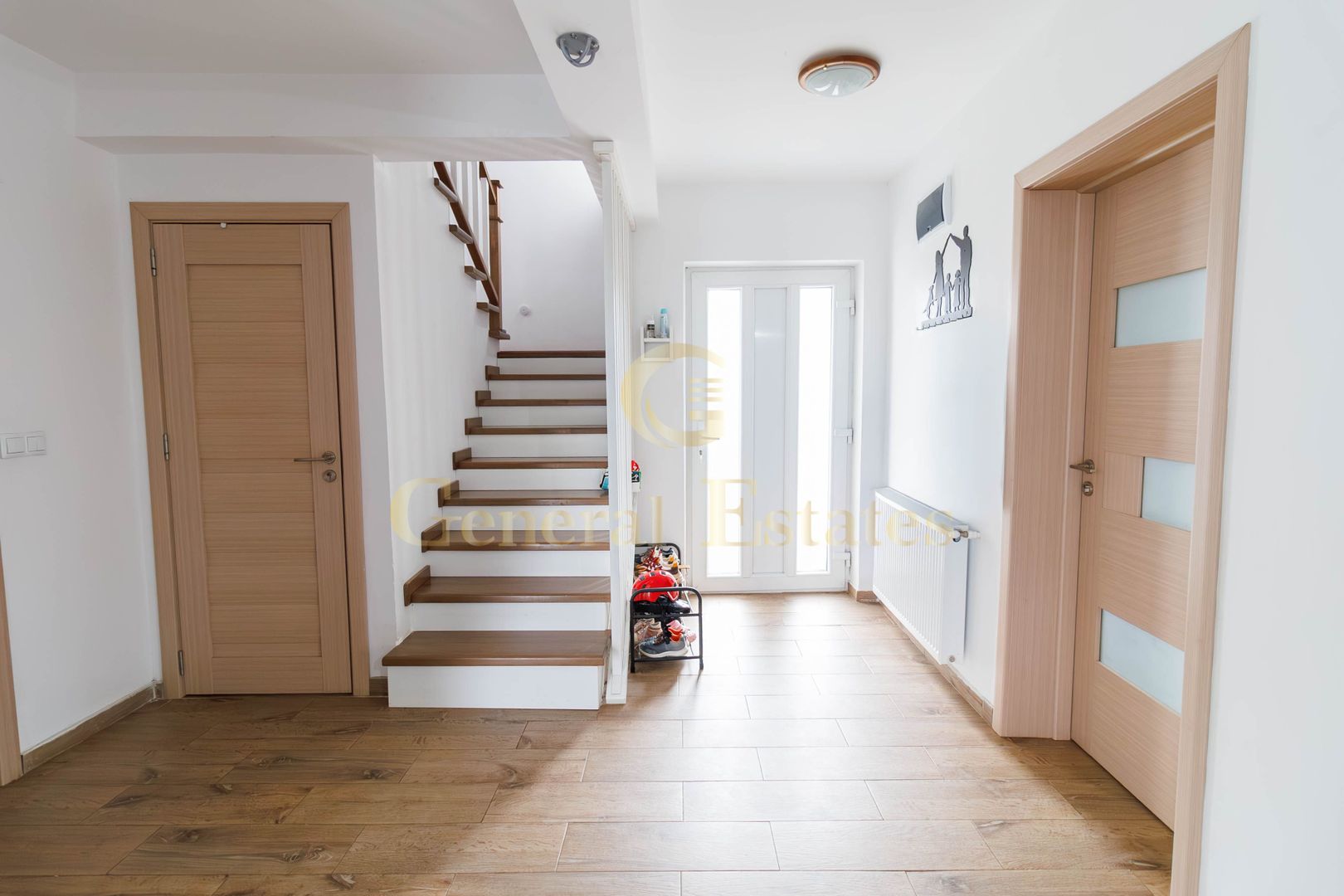 Casă de vânzare în Bod (lângă Brașov) – complet mobilată - Poză 20