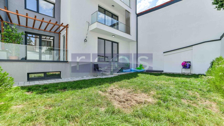 3 CAMERE | GRADINA PROPRIE 100 MP | AN CONSCTRUCTIE 2023 - Poză 13