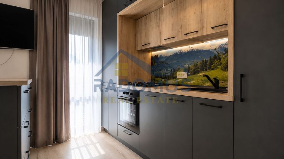 Chirie Ploiesti | 2 camere | Decomandat | Central | Bloc nou | 550€ - Poză 3