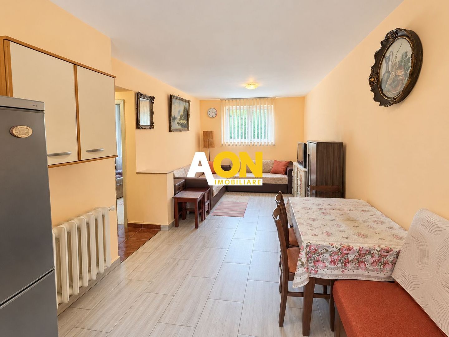 Apartament 2 camere, mobilat, utilat, la demisol, bloc 2007, Cetate - Poză 2