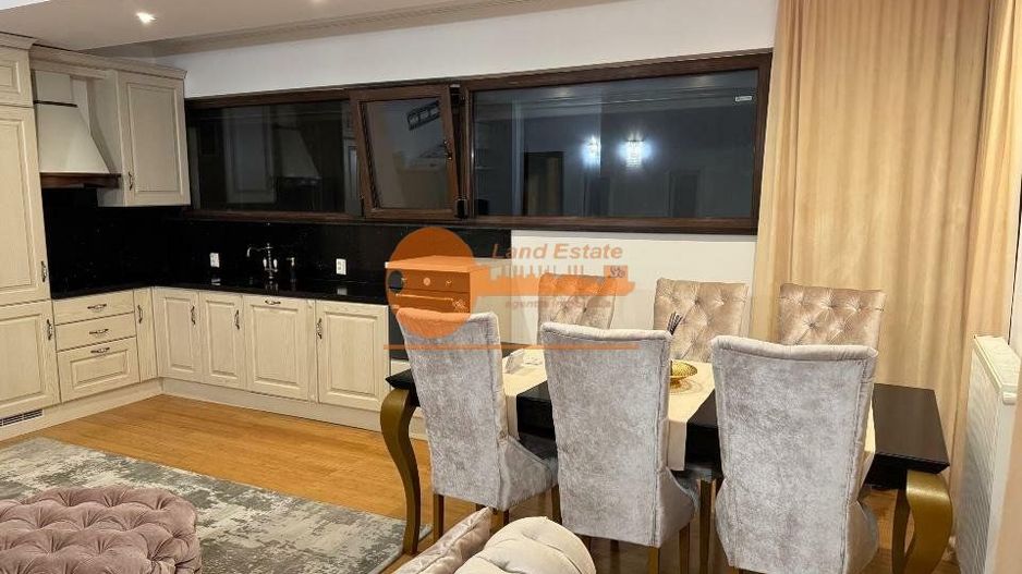 3 camere Arc Triumf-Casin(parcare-box-2009) - Poză 1