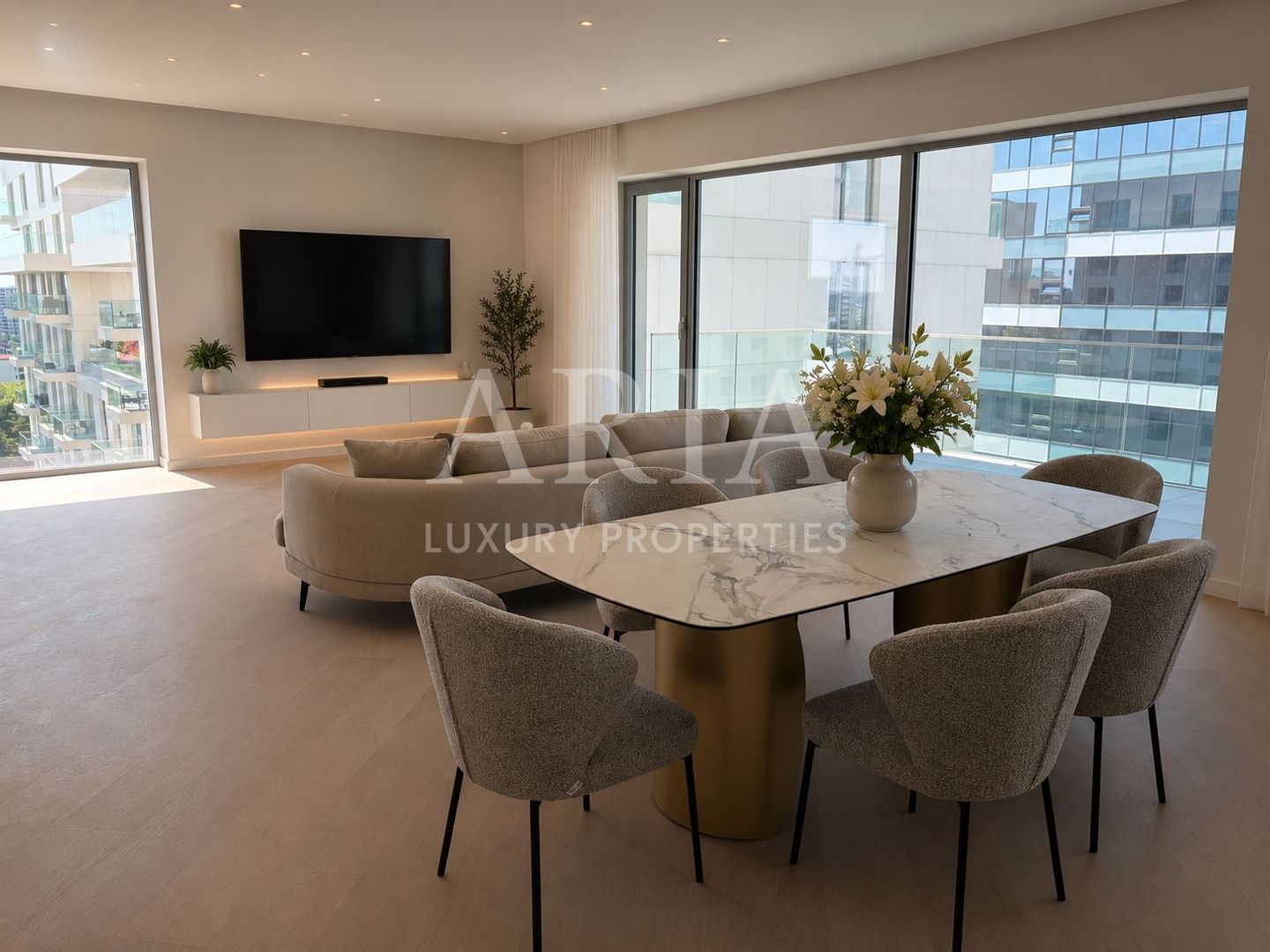 APARTAMENT 4 CAMERE FIRST RENT - Poză 1