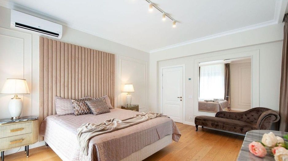 Apartament spațios cu facilități moderne în Băneasa - Poză 6