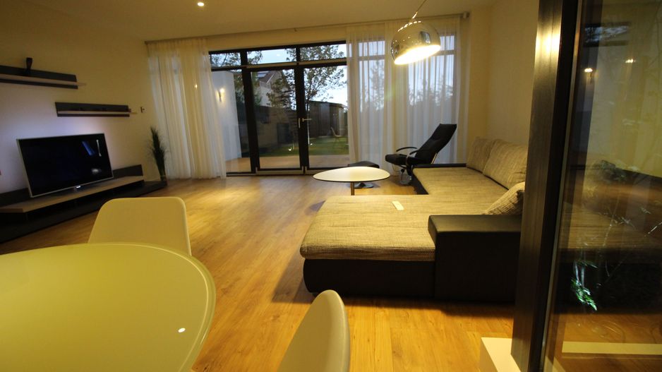 Casa de inchiriat - Poză 30