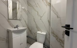 Garsoniera renovata, etaj intermediar, zona Pietei Izvoare - Poză 4