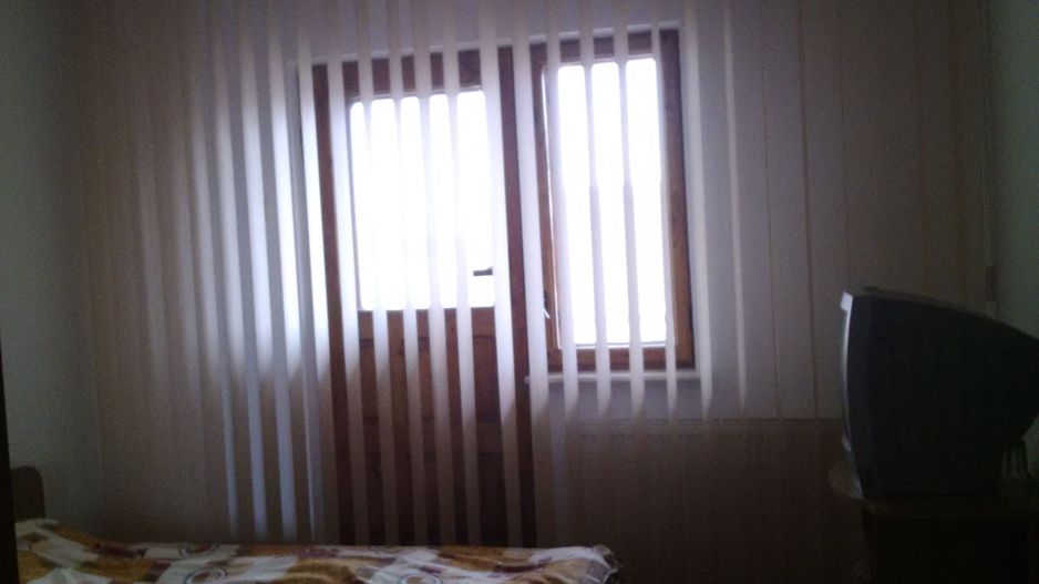 Casa 6 camere - cazare 15 persoane, Nord - Poză 12