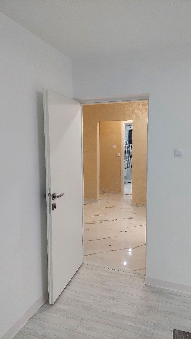 🏡 Apartament 2 camere decomandat, etaj 2, zona Liceu Auto SID V - Poză 6