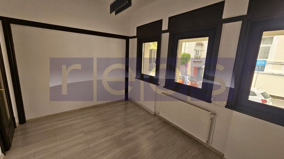 INCHIRIERE APARTAMENT ÎN VILĂ INTERBELICĂ – 5 CAMERE, ZONĂ CENTRALĂ - Poză 12