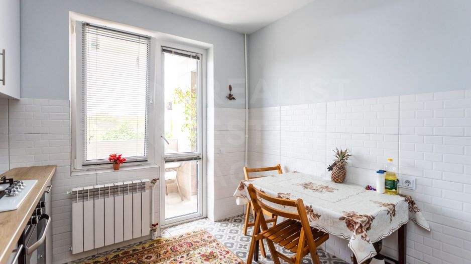 Vânzare, apartament, 3 camere, str. Visarion Berlinschi, Buiucani - Poză 2