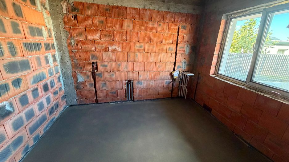 CASA TRIPLEX, TOATE UTILITATILE, INCALZIRE PARDOSEALA, COMISION 0% - Poză 11
