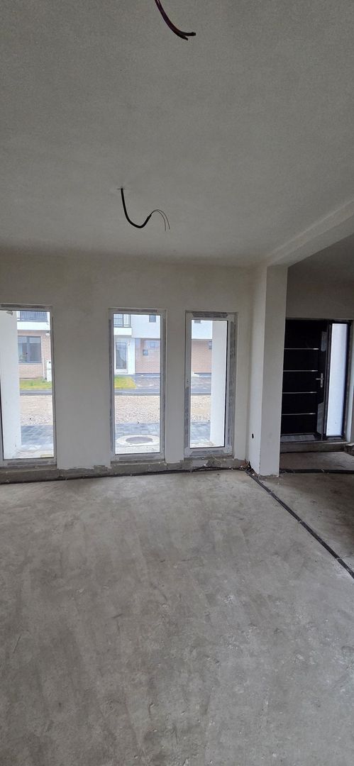 Casa finalizata 2025, 109 mp cu parcare si gradina zona Terra - Poză 3
