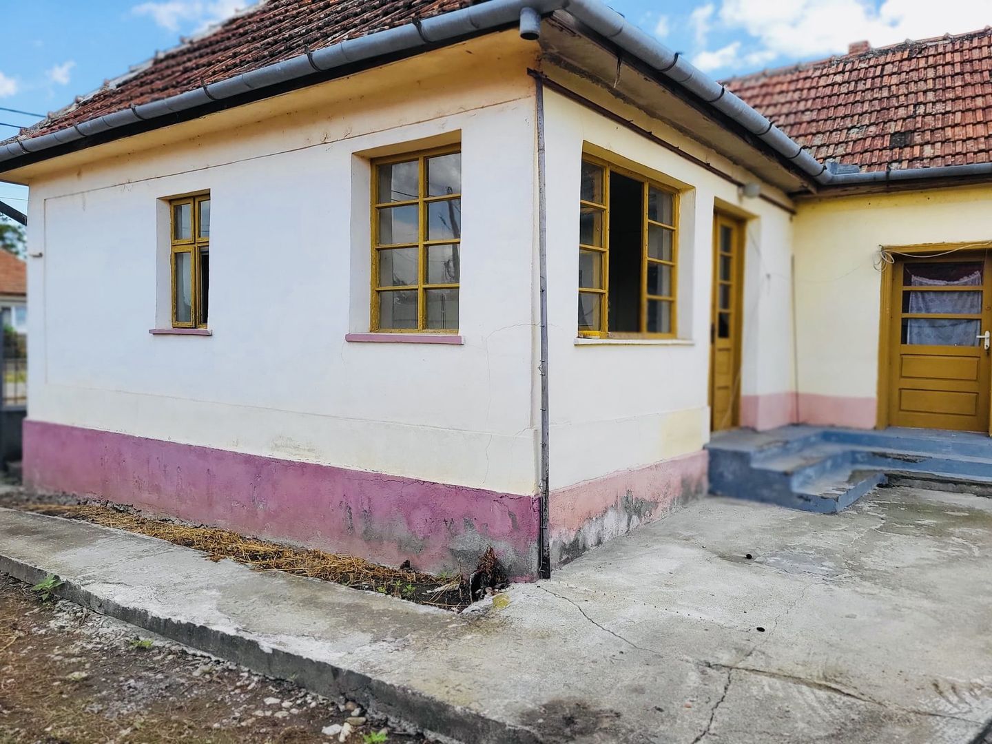 Casǎ renovabilă pe teren de 700 mp – Rontău - Poză 3