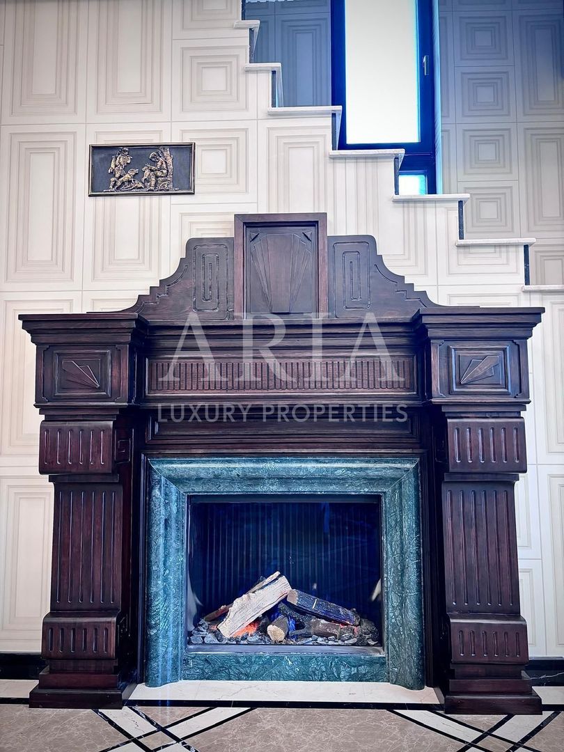 Refined living în centrul istoric al Bucureștiului - Poză 1