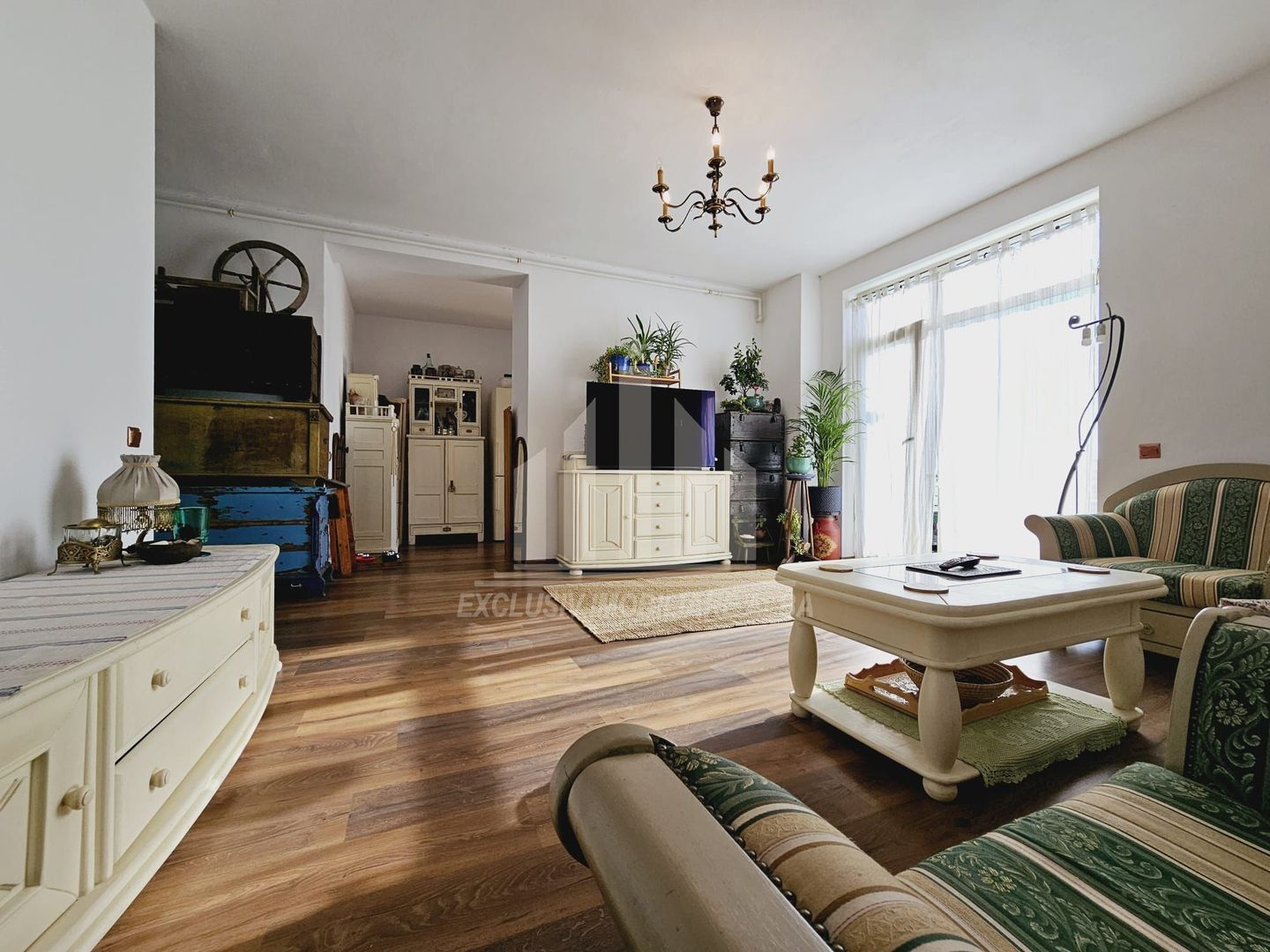 Apartament cu 3 camere decomandate, Maieri - Poză 1