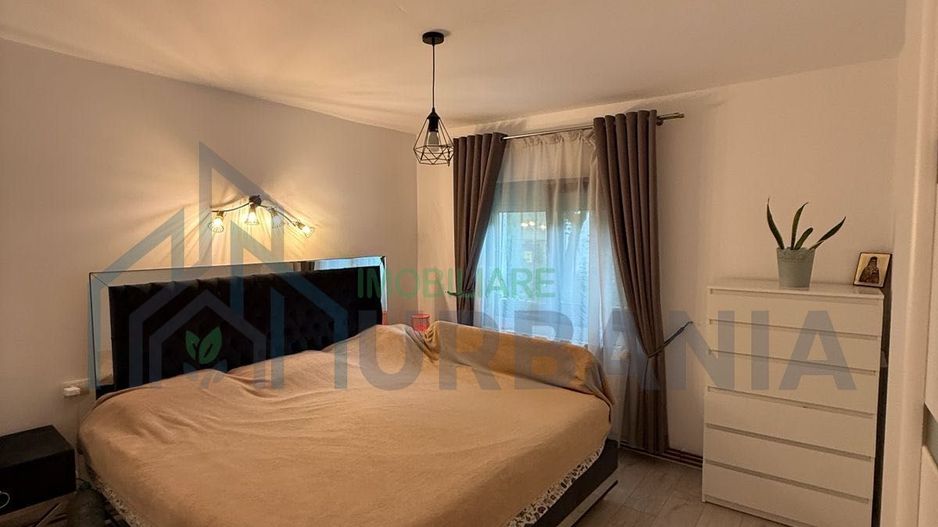 Apartament 3 camere, Nicolina 2, renovat complet 2022 – 68 mp, orientat sud - Poză 3