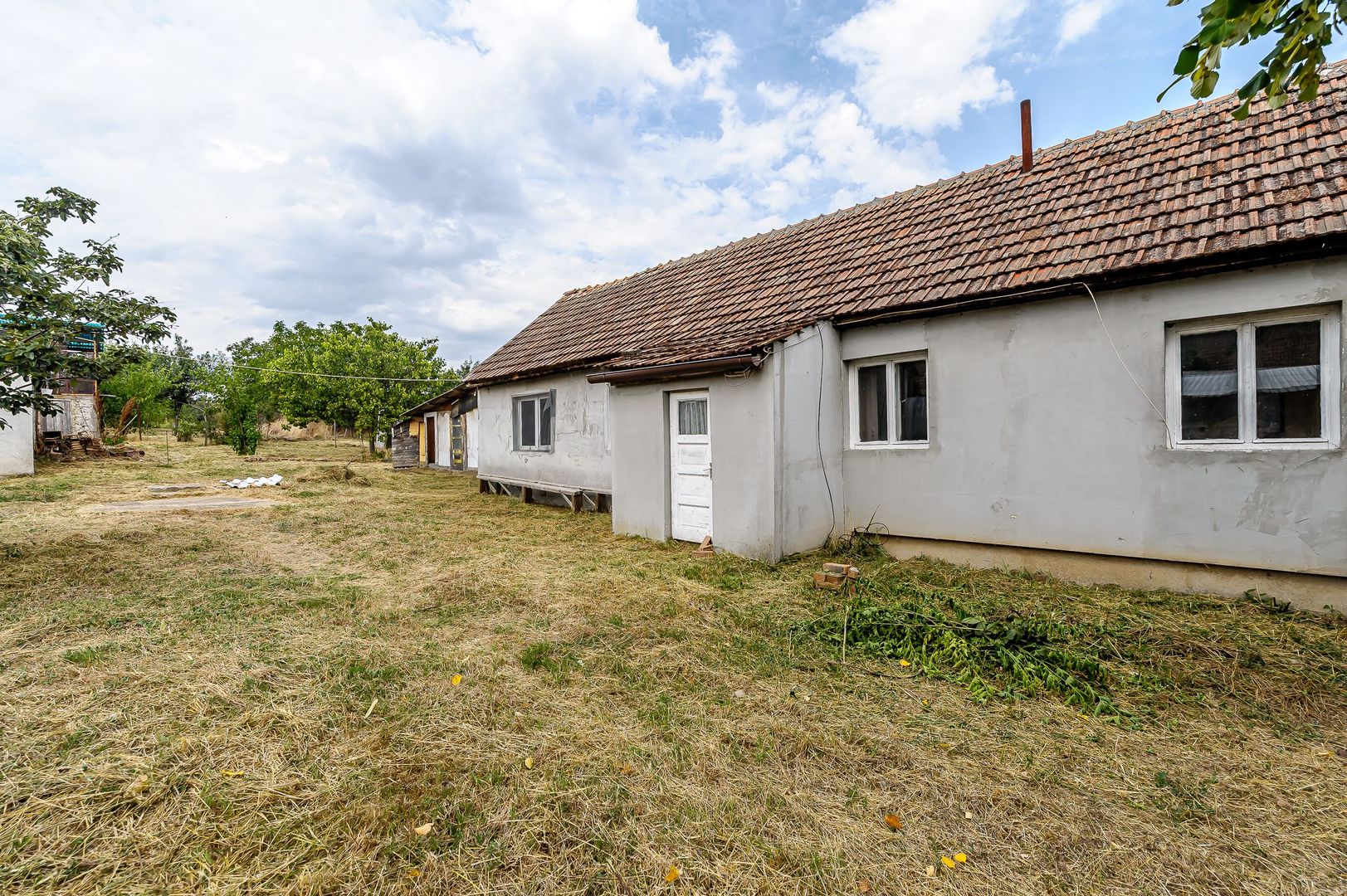 REZERVAT Casa din caramida cu teren generos in Felnac - Poză 2