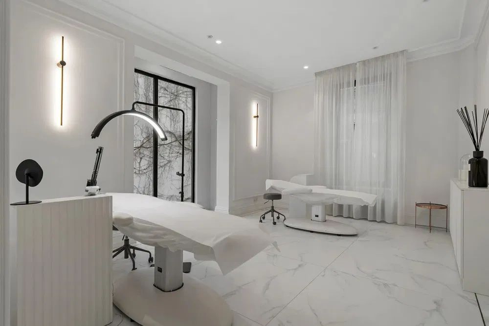 Proprietate eleganta in zona Armeneasca clinica de infrumusetare - Poză 4