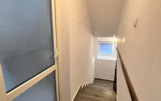 Apartament individual 4 camere 110 mp în Vilă + 167mp CURTE - BUCIUM - Poză 13