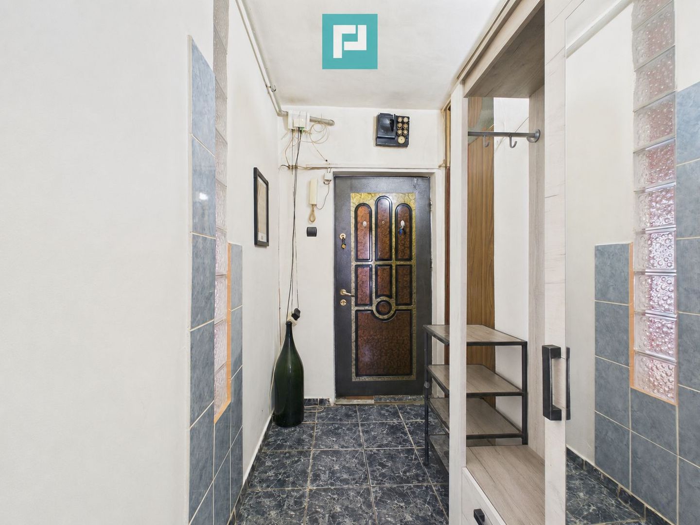 Apartament cu 3 camere, zona Soarelui - Poză 9