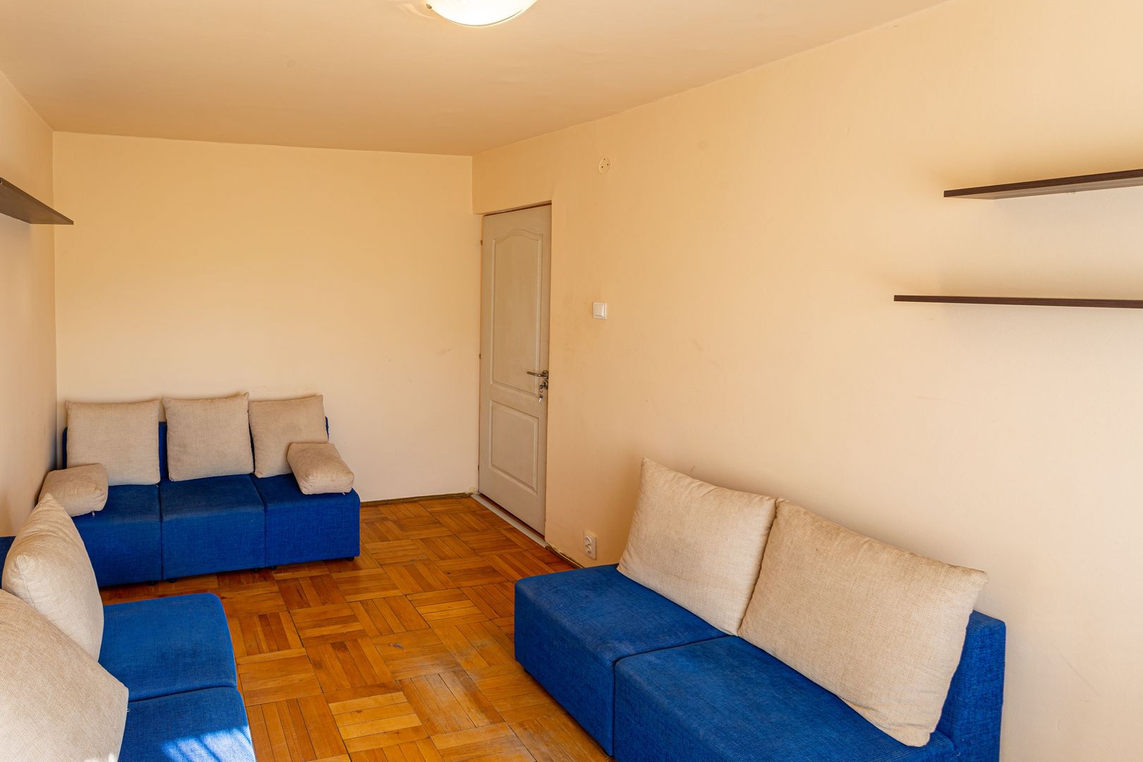 Ap cu 4 camere, la etajul 3, zona Kaufland, Banu Mărăcine - Poză 5