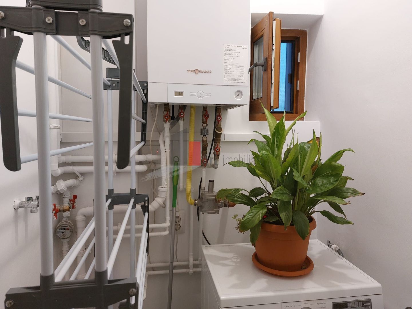 Apartament "COBERTURA", PENTHOUSE "PIATA SPANIEI", TERASA 63 mp, CONSOLIDAT 1978 - Poză 40