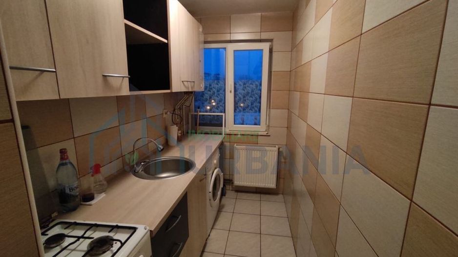 Inchiriez apartament cu 2 camere decomandat - Poză 1