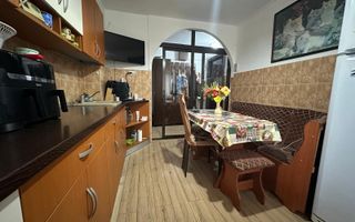 3 camere | centrala proprie | mobilat si utilat | zona excelenta | - Poză 6