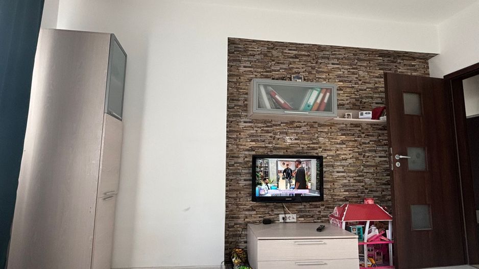 Garsoniera decomandata Prelungirea Ghencea Loc de parcare - Poză 4