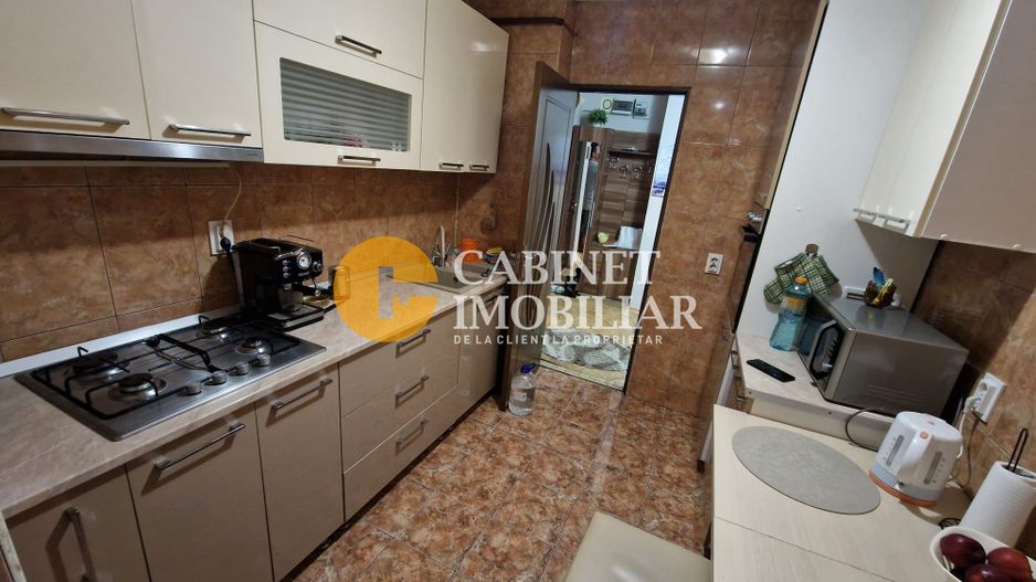 3 Camere Decomandat - Etaj 1 - Zona Alexandru / Familial - Poză 8
