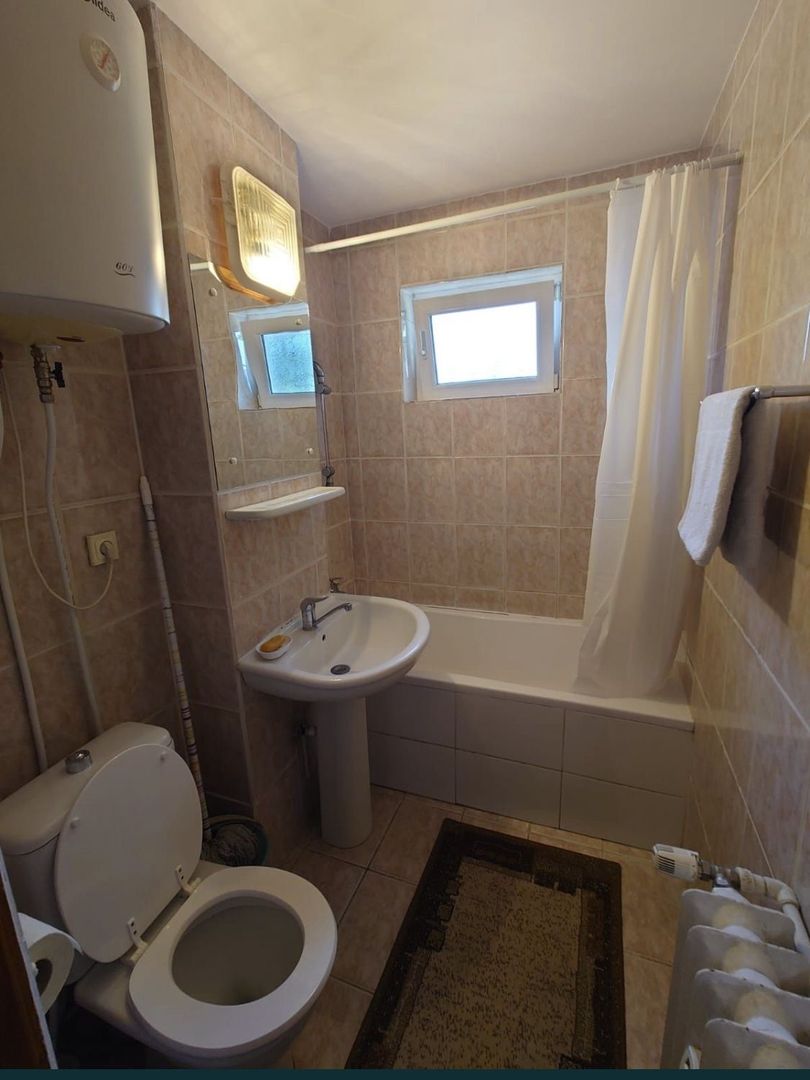 Proprietar vand ap3 camere decomandat Ciresica Tomis Nord - Poză 5