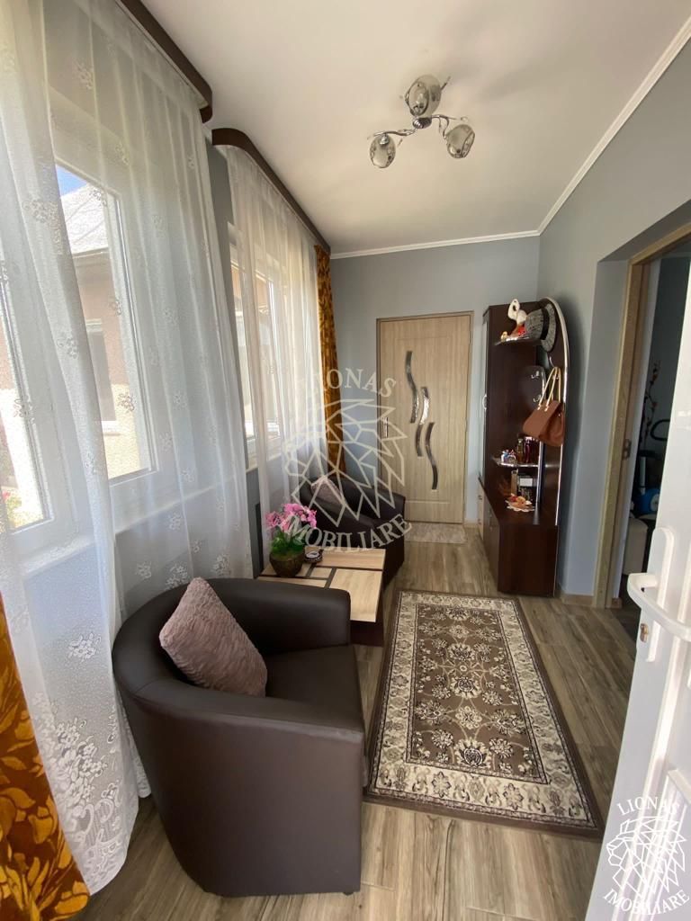 Casa 4 camere 170 mp-teren 1600 mp-terasa-gradina-Nasaud Central - Poză 4