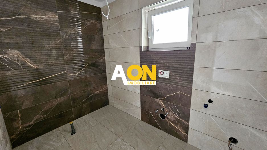 1/2 Duplex finisat 90%, 4 camere, 317 mp teren, zona Centru - Poză 14