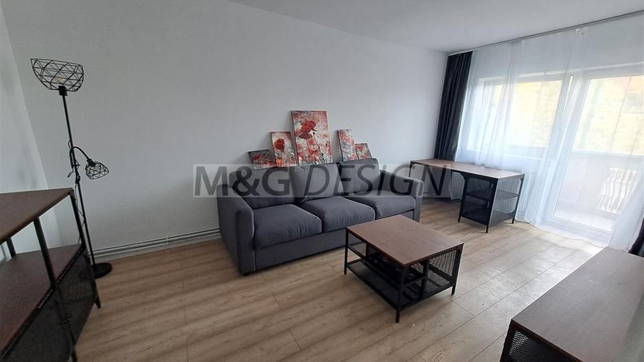 Etaj 1 4 camere  Complexul Studentesc-aproape de Sala Olimpia - Poză 7