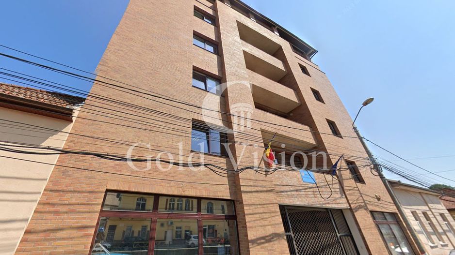 Spatiu de inchiriat in inima orasului! - Poză 1