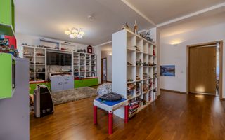 Casa individuala  - vedere spre padure - Parcul Sub Arini - Poză 6