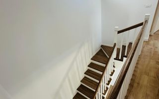 Casa finisaje de inalta calitate, 144mp utili, 350mp teren Giarmata - Poză 3