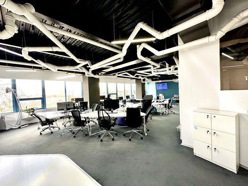 Spacecraft Office - Poză 3