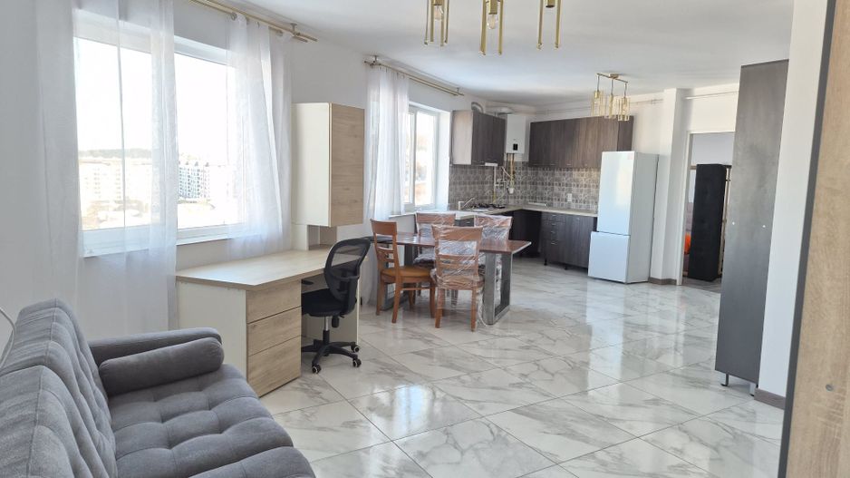 Apartament cu 3 camere | 70 mp | Prima inchiriere | Parcare | Zona Vivo - Poză 1