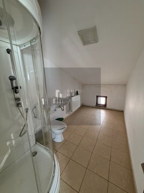 Spatiu Comercial / Birouri Metrou Aparatorii Patriei - Poză 12
