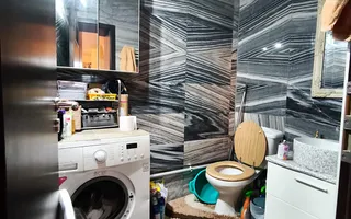 Casă tip insiruită | 2 etaje | curte amenajată | Baia Mare - Poză 18