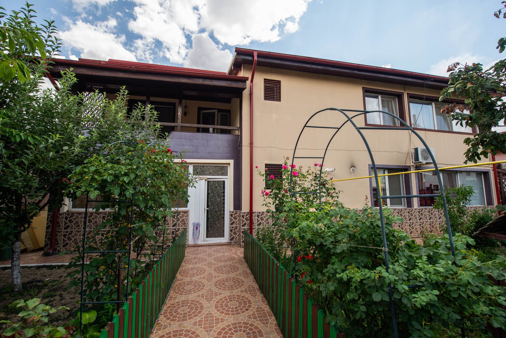 Casa Vila individuala spatioasa cu gradina de vanzare comuna Berceni - Poză 31