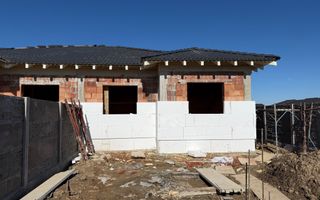 Duplex pe parter Mosnita Noua - Poză 1