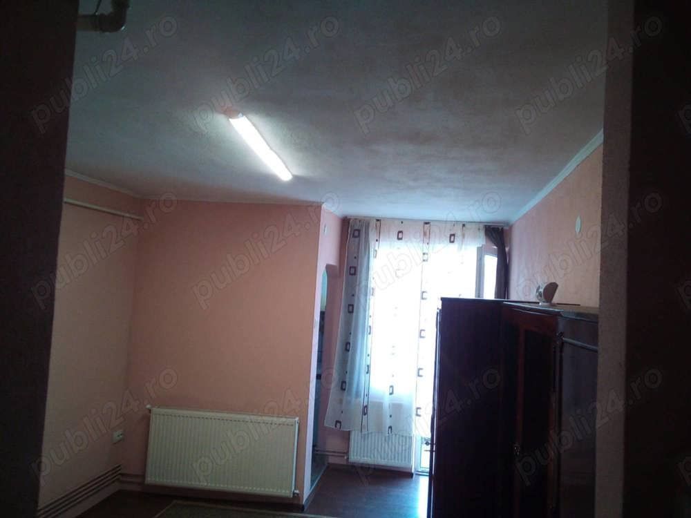 Vand Garsoniera - Poză 2