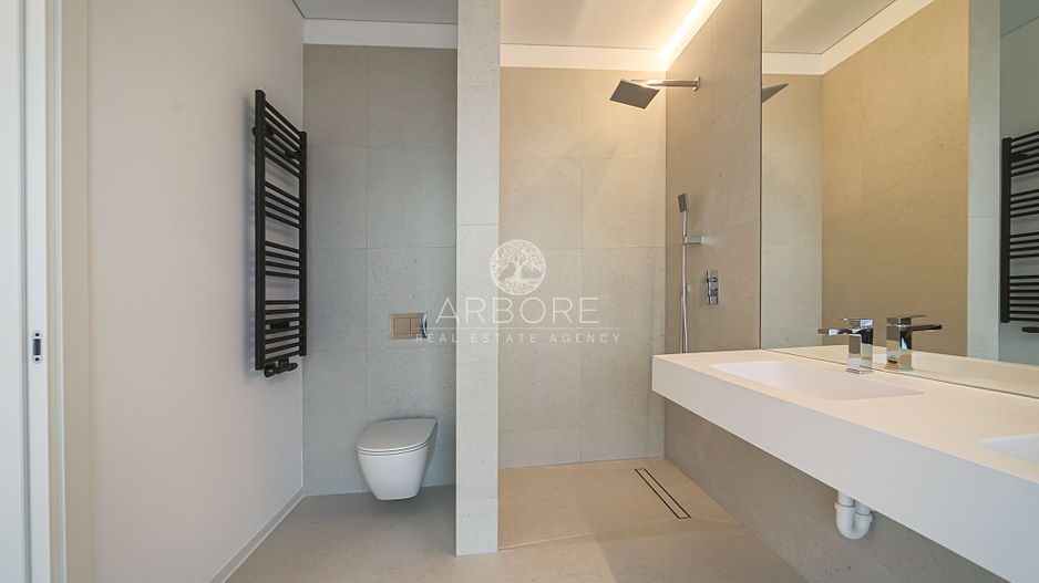 Apartament de Vânzare cu 3 Camere în Zona de Nord a Bucureștiului - Poză 26