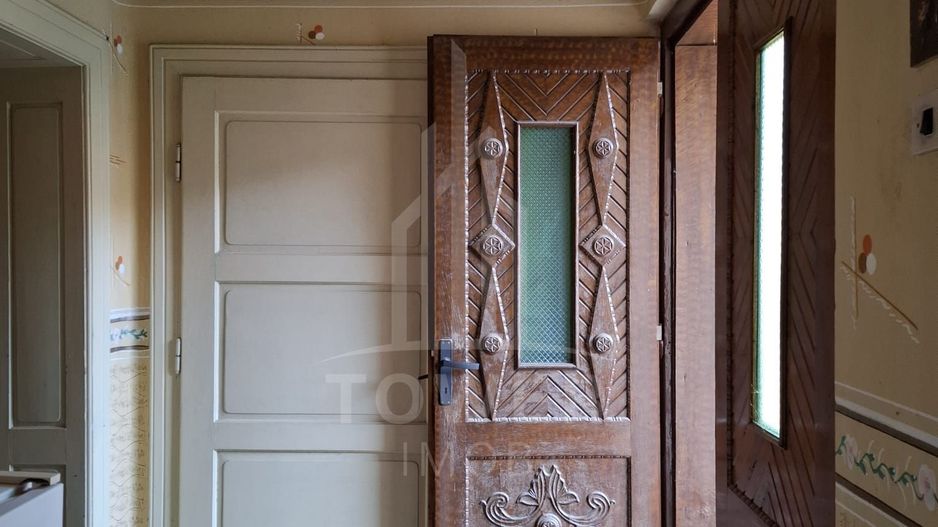 Casă tradițională de vânzare în Fântânele- vedere superba spre munti - Poză 2