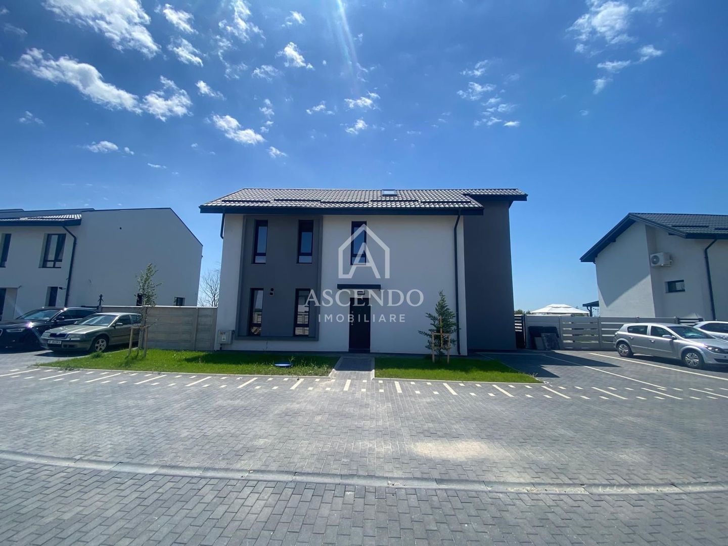 Case noi în Măgurele cu grădină proprie, parc privat și finisaje premium - Poză 3